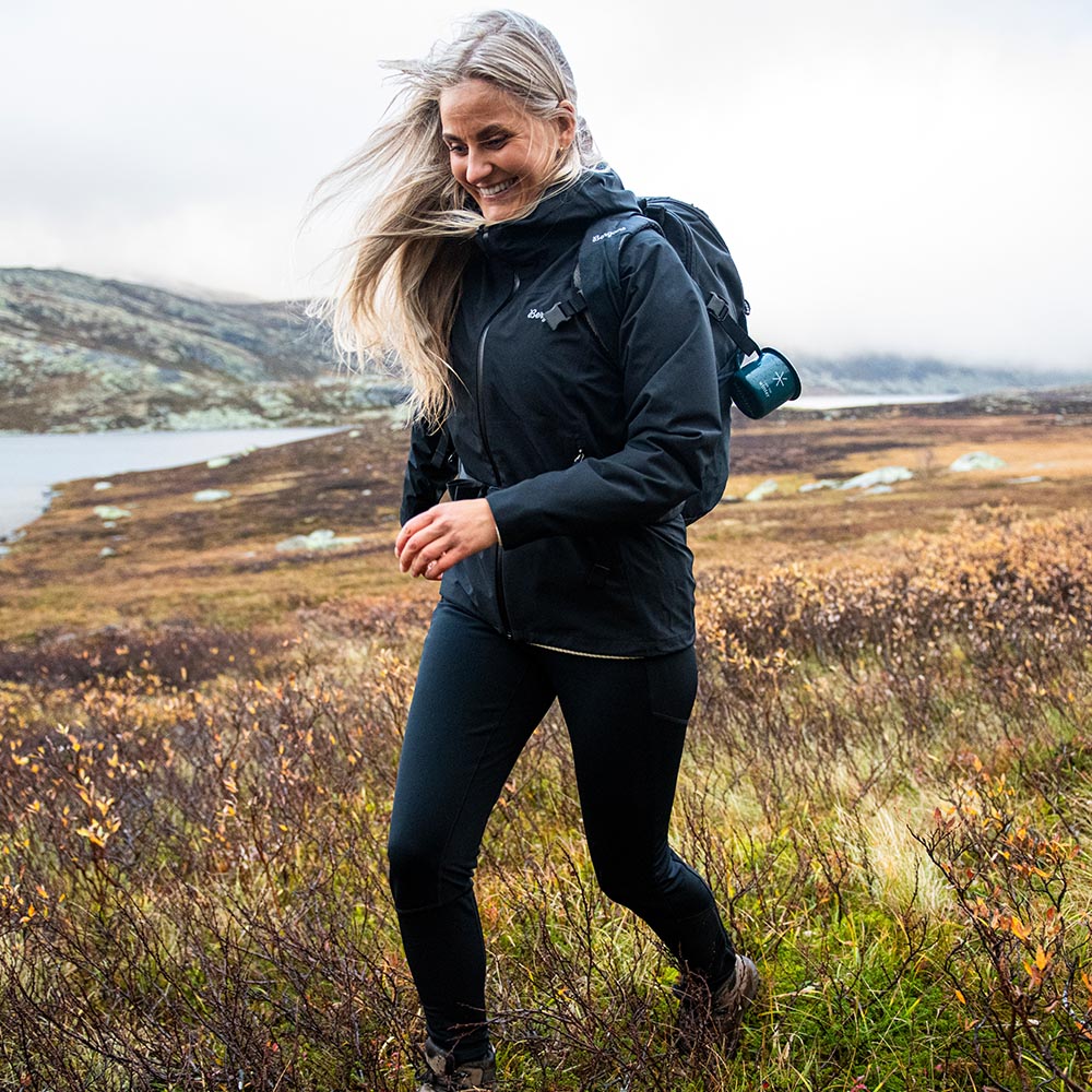 Bergans Essentials 2.5L Shell Jacket Women