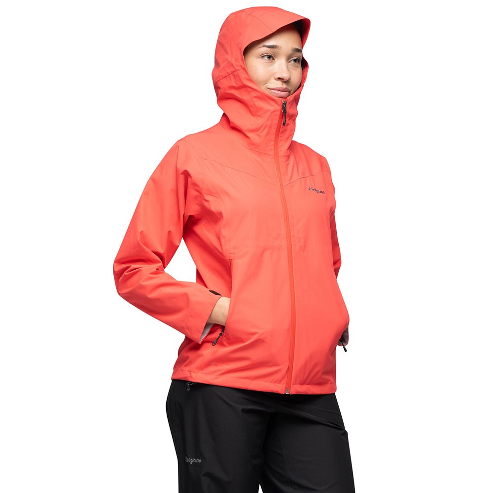 Bergans Essentials 2.5L Shell Jacket Women Peachy Red