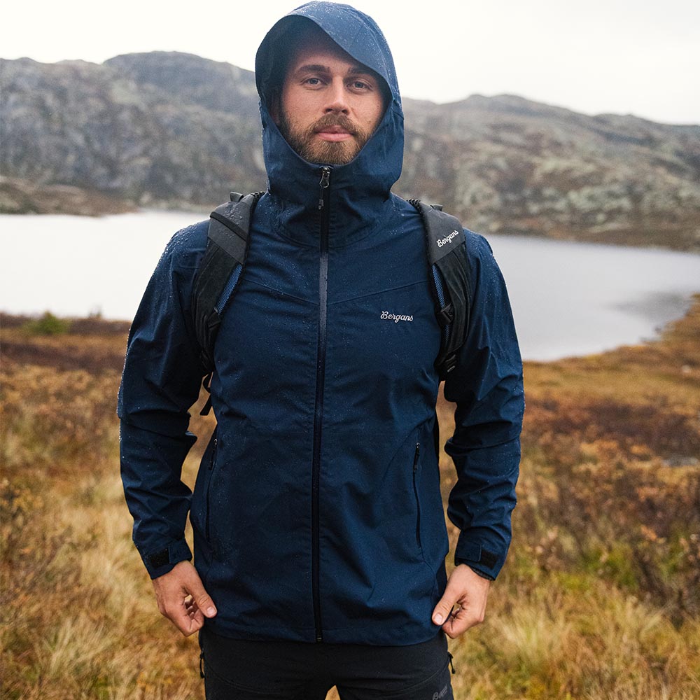 Bergans Essentials 2.5L Shell Jacket Men
