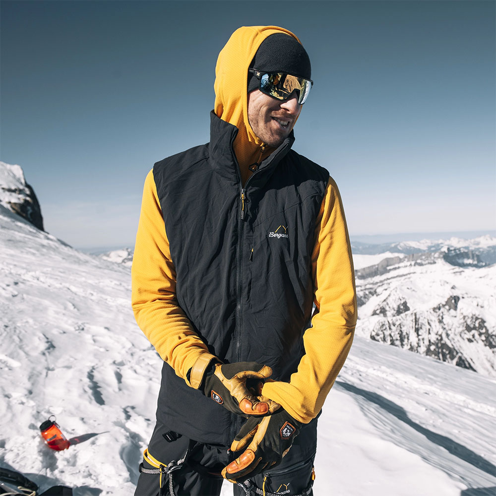 Мъжки елек с изолация Bergans MountainLine Light Insulated Air Vest Men Dark Shadow Grey