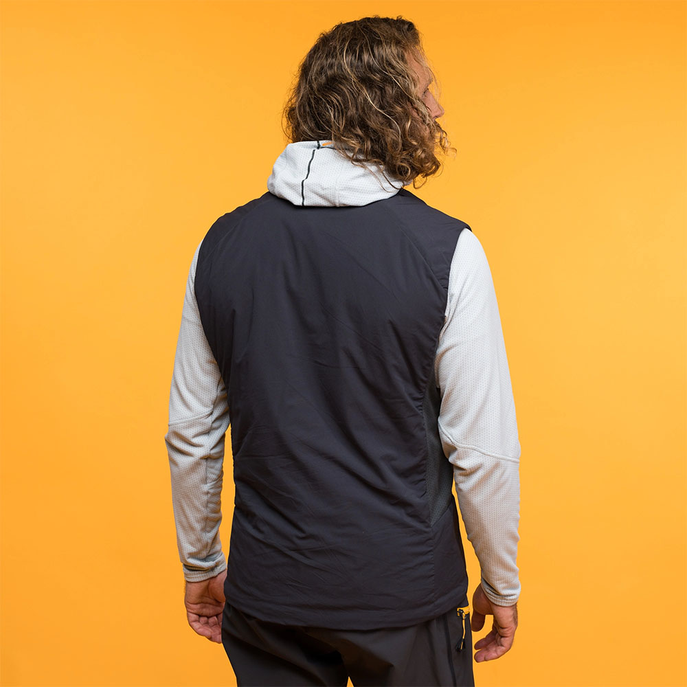 Мъжки елек с изолация Bergans MountainLine Light Insulated Air Vest Men Dark Shadow Grey