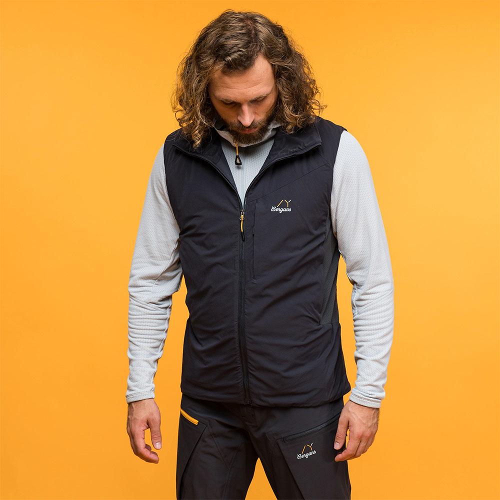 Мъжки елек с изолация Bergans MountainLine Light Insulated Air Vest Men Dark Shadow Grey