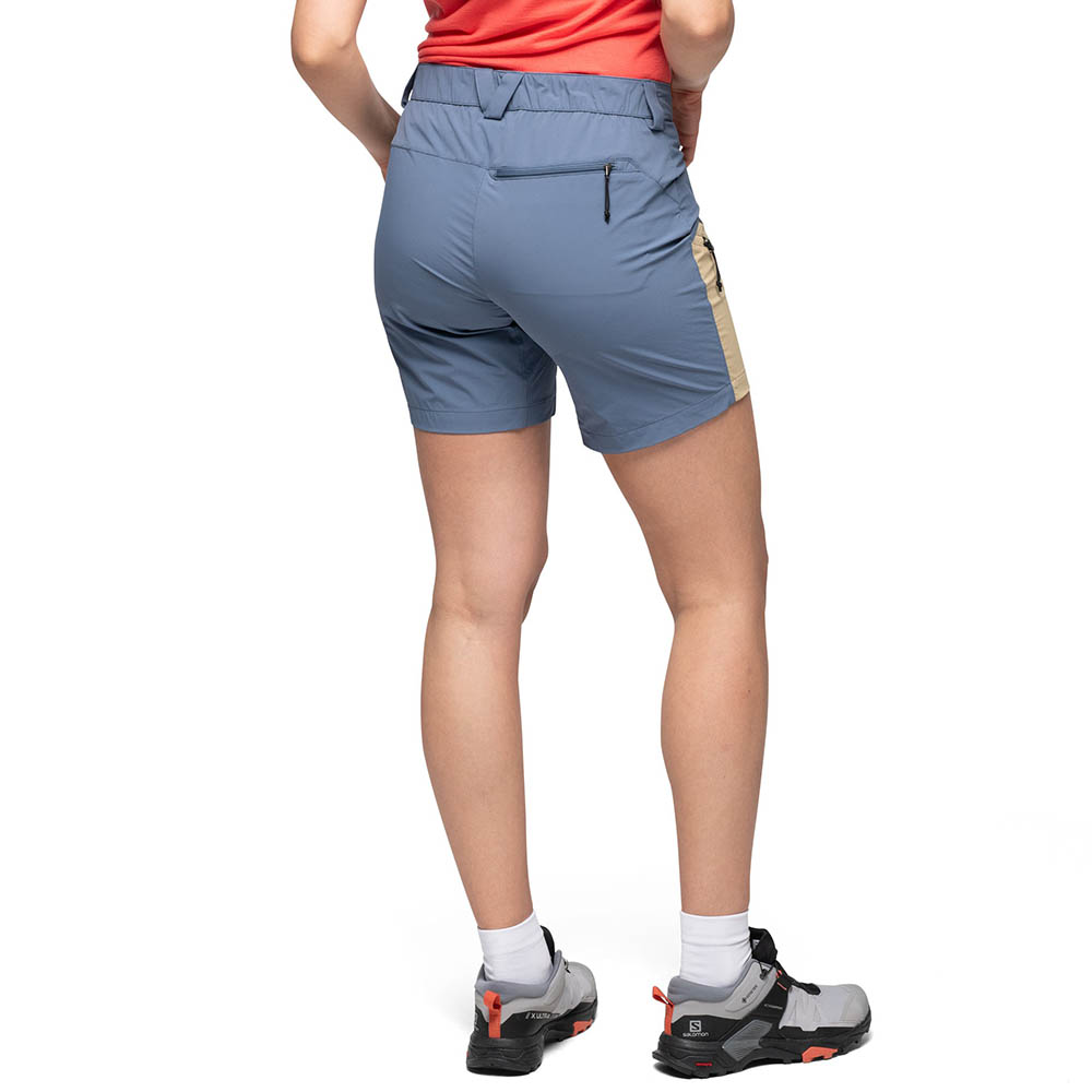 Bergans Vaagaa Light Softshell Shorts Women Granite Blue / Warm Sand
