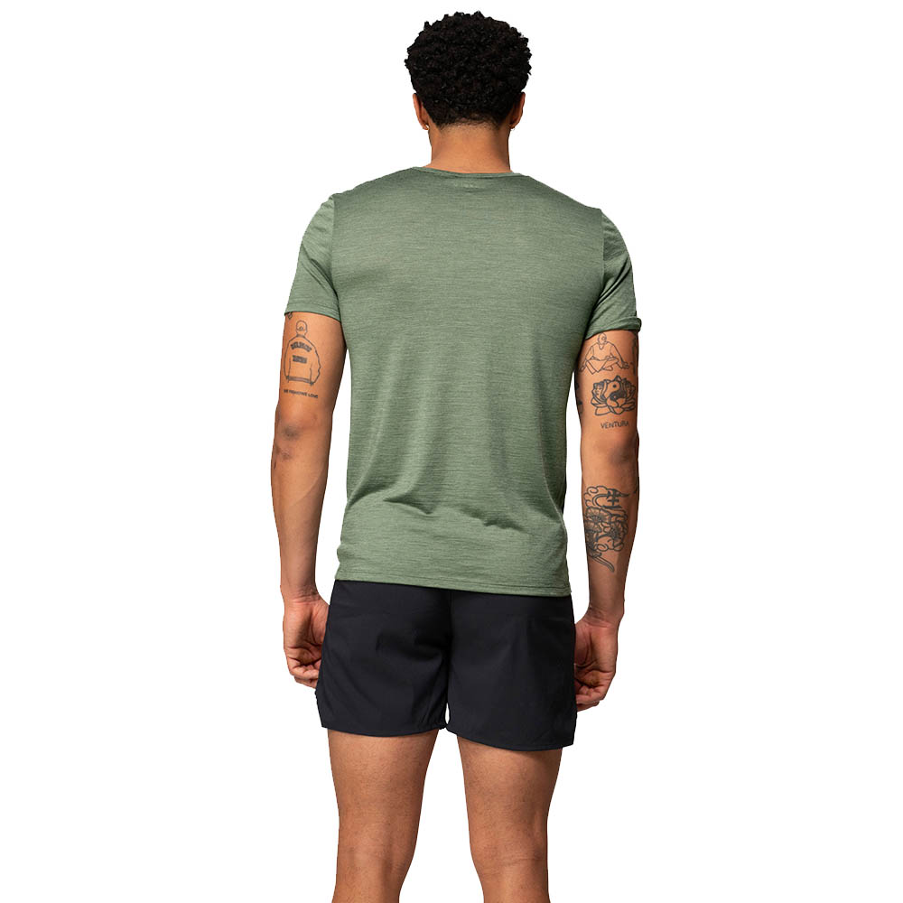 Men's merino wool tee Devold Active Outline Tee Man Forest - a healthy microclimate for the skin