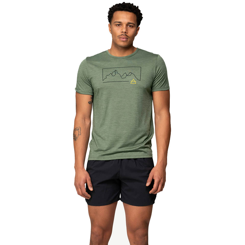 Men's merino wool tee Devold Active Outline Tee Man Forest - a healthy microclimate for the skin