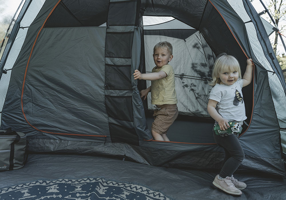 Четириместна палатка Easy Camp Hamra 4 Living