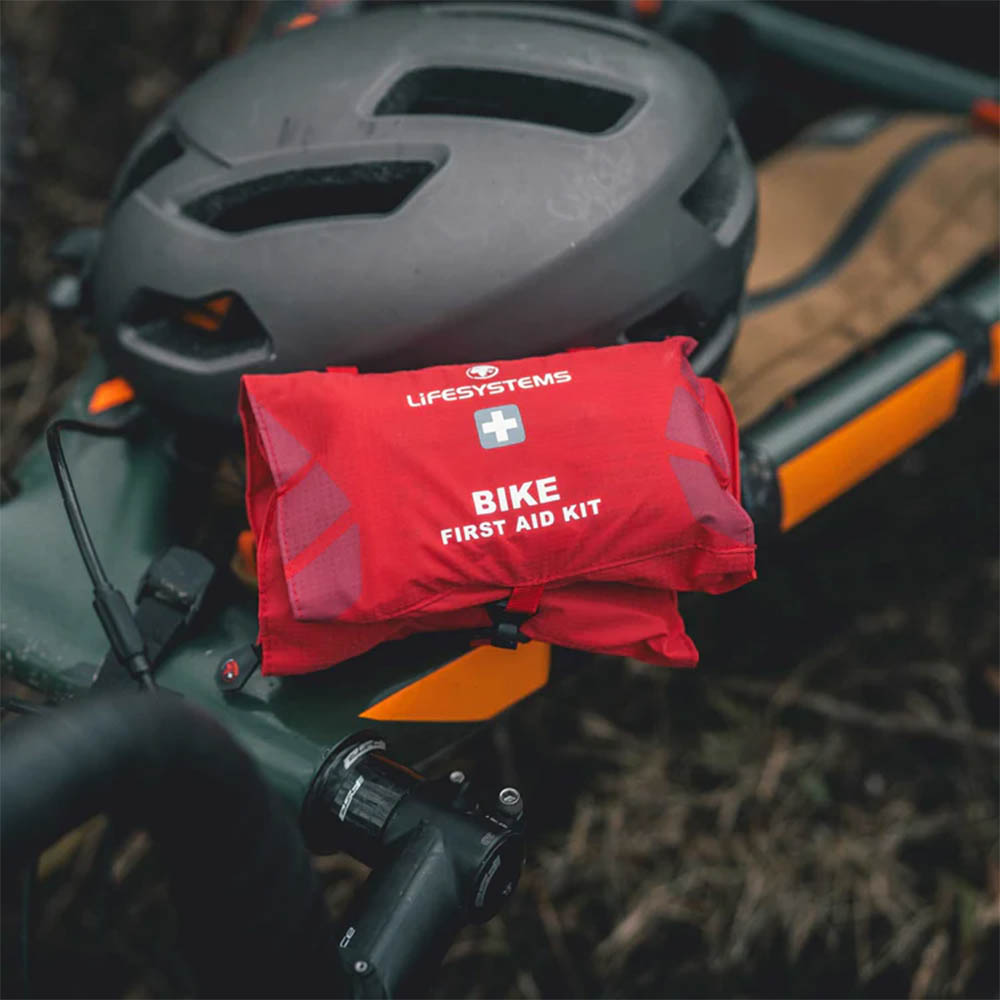 Аптечка за първа помощ за  колоездачи Lifesystems Bike First Aid Kit