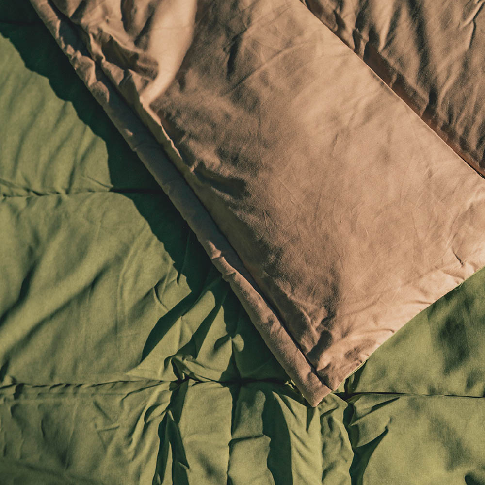 Camping duvet for two Outwell Constellation Duvet Lux Double Green - in the wild, an evening at the beach or mountain trip
