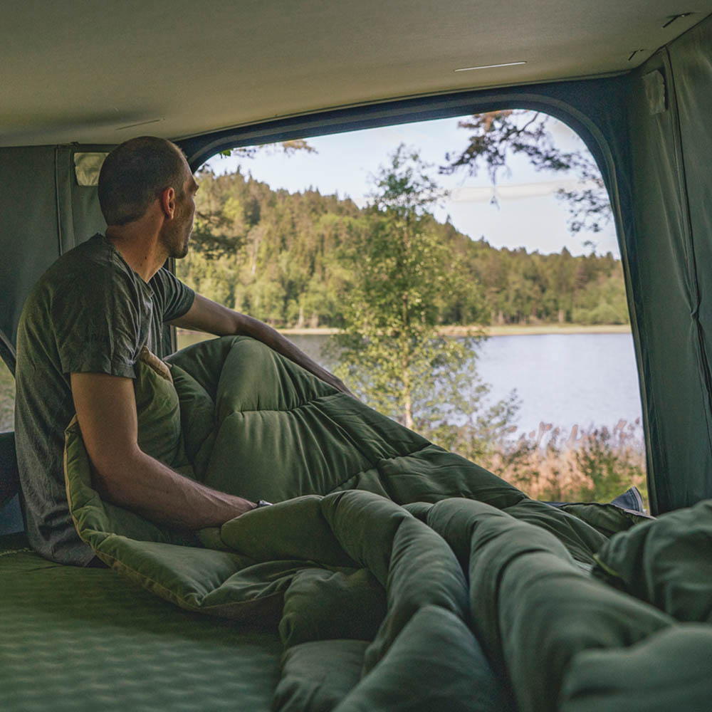 Camping duvet for two Outwell Constellation Duvet Lux Double Green - in the wild, an evening at the beach or mountain trip