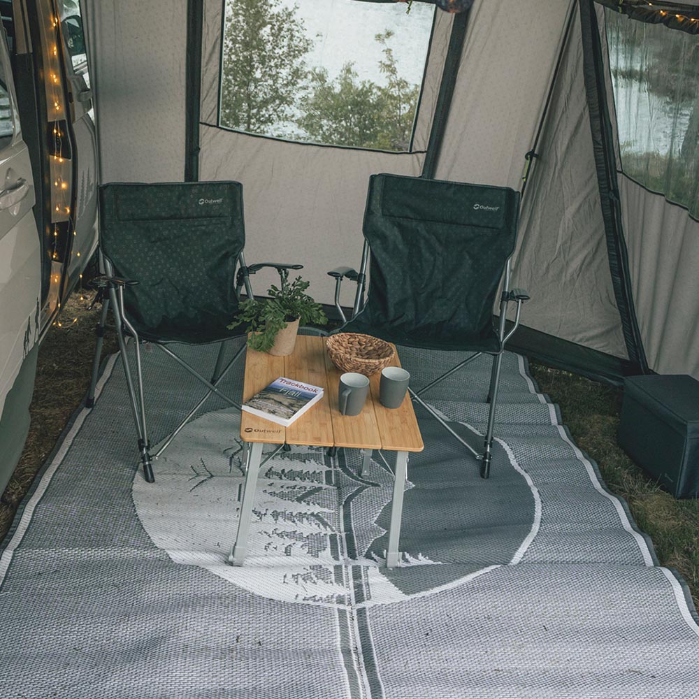 Outwell Southwell Universal Carpet 400 x 300 cm - add extra comfort in your tent