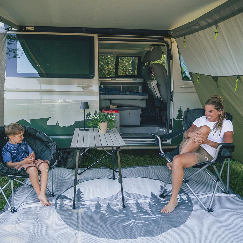 Outwell Southwell Universal Carpet 400 x 300 cm - add extra comfort in your tent