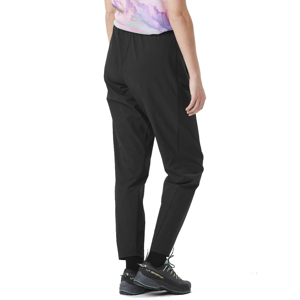 Women's Hiking pants Picture Organic Tulee Stretch Pants Black - extremely stretchable - freedom of movement
