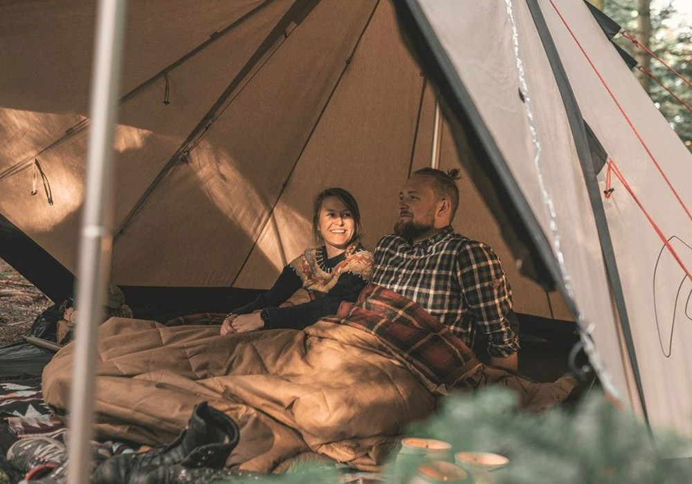Уют в типи палатка Chinook Ursa S