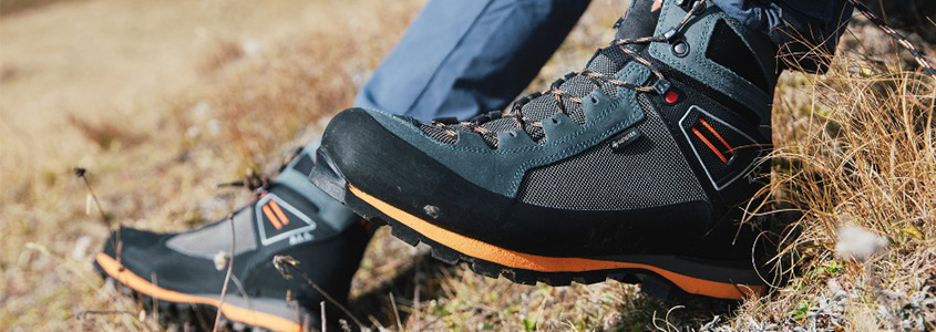 Mountaineering boots - Men