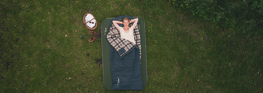 Inflatable camping mats