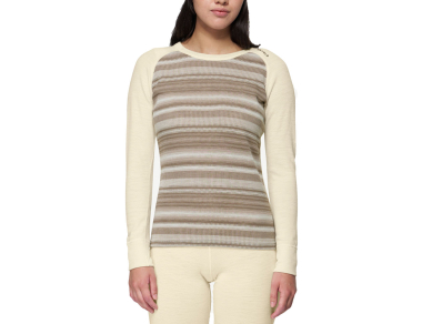 Women’s thermal top made of merino wool – Devold Signature Merino 230 Shirt Woman Raw White – soft and warm 100% merino garment for the mountains! Order now on our website!