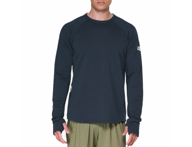 Men’s merino wool sports shirt Devold Endurance Merino Crew Man Ink – lightweight, warm merino thermal shirt for running and hiking! Norwegian quality with free delivery within 24 hours!