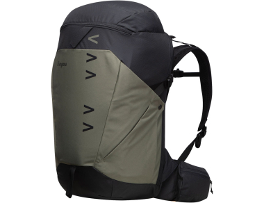 The Bergans Vaagaa Daypack 33 hiking backpack - a versatile backpack for hiking and everyday use. Durable materials and a comfortable design with a clean look!